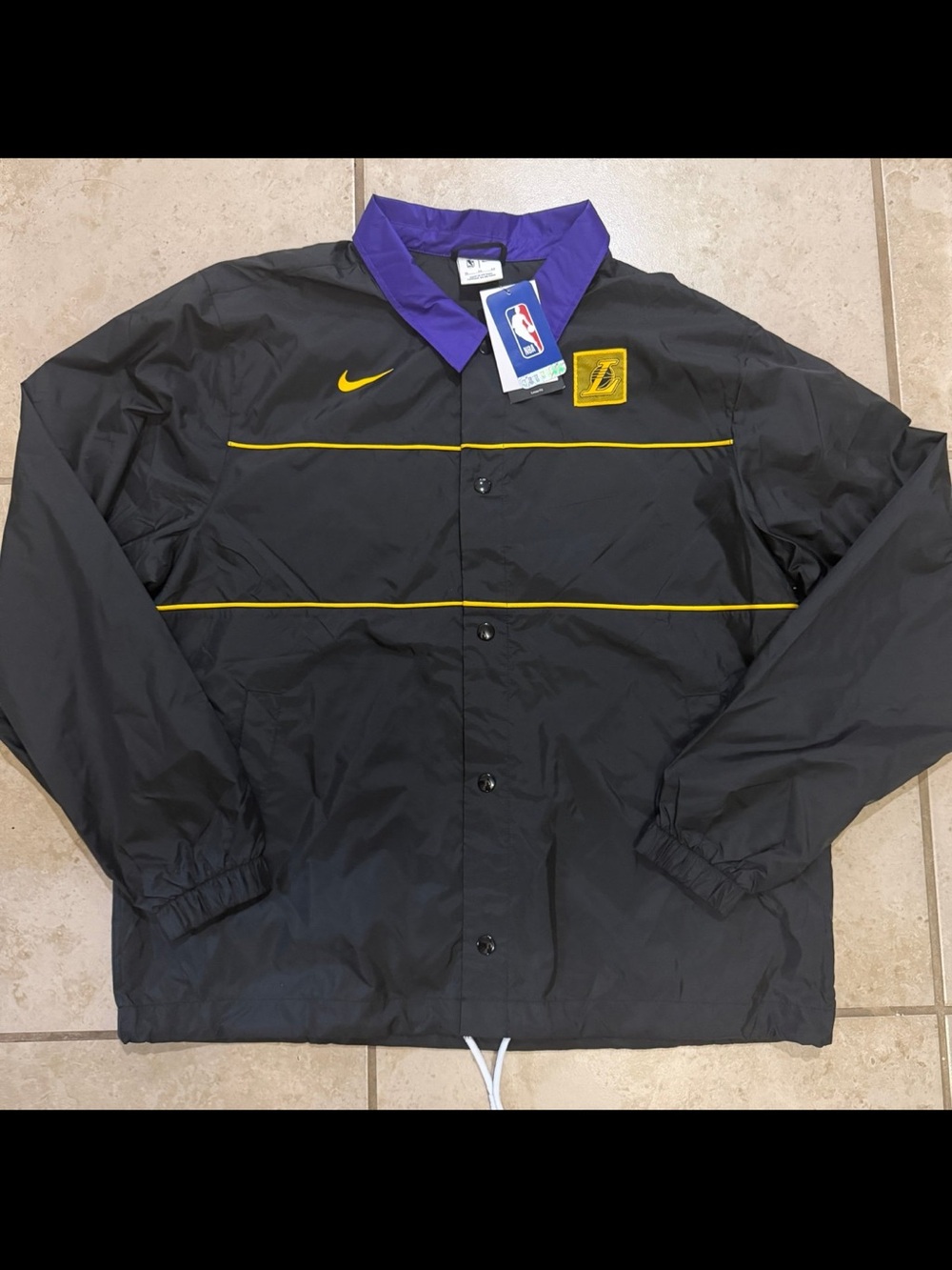 Nike Los Angeles Lakers Courtside Lightweight Jacket Men's Size XL Black NBA